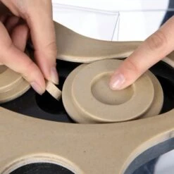 Trixie Dog Activity Game Bone, 31x20 Cm -Trixie Haustier Günstiges Geschäft 38605f38f62e66282e2dfc3d41d32194