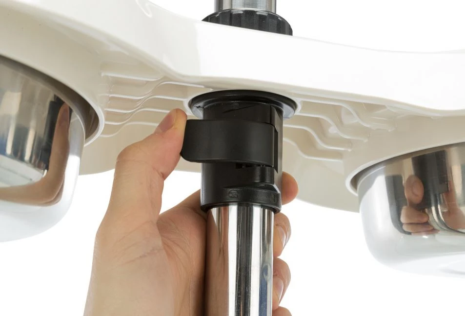 TRIXIE Verstellbare Hundebar 2 X 2,4l In Weiß 5 TRIXIE Verstellbare Hundebar 2 X 2,4l In Weiß – Bild 5